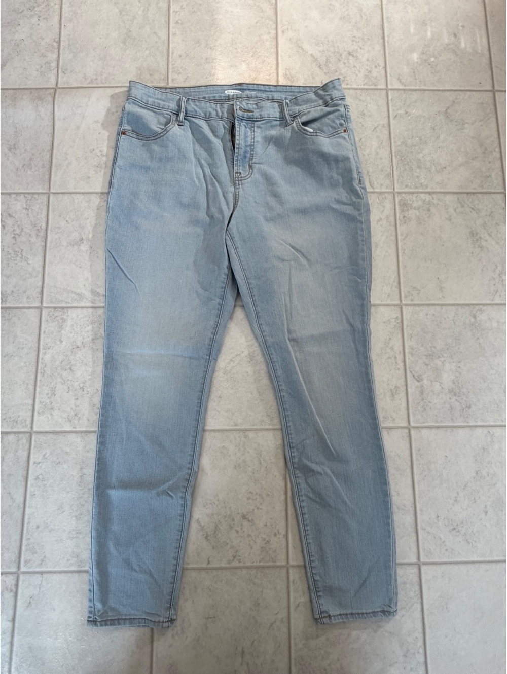 Old Navy Super Skinny Mid-Rise Light Blue Jeans Size 14